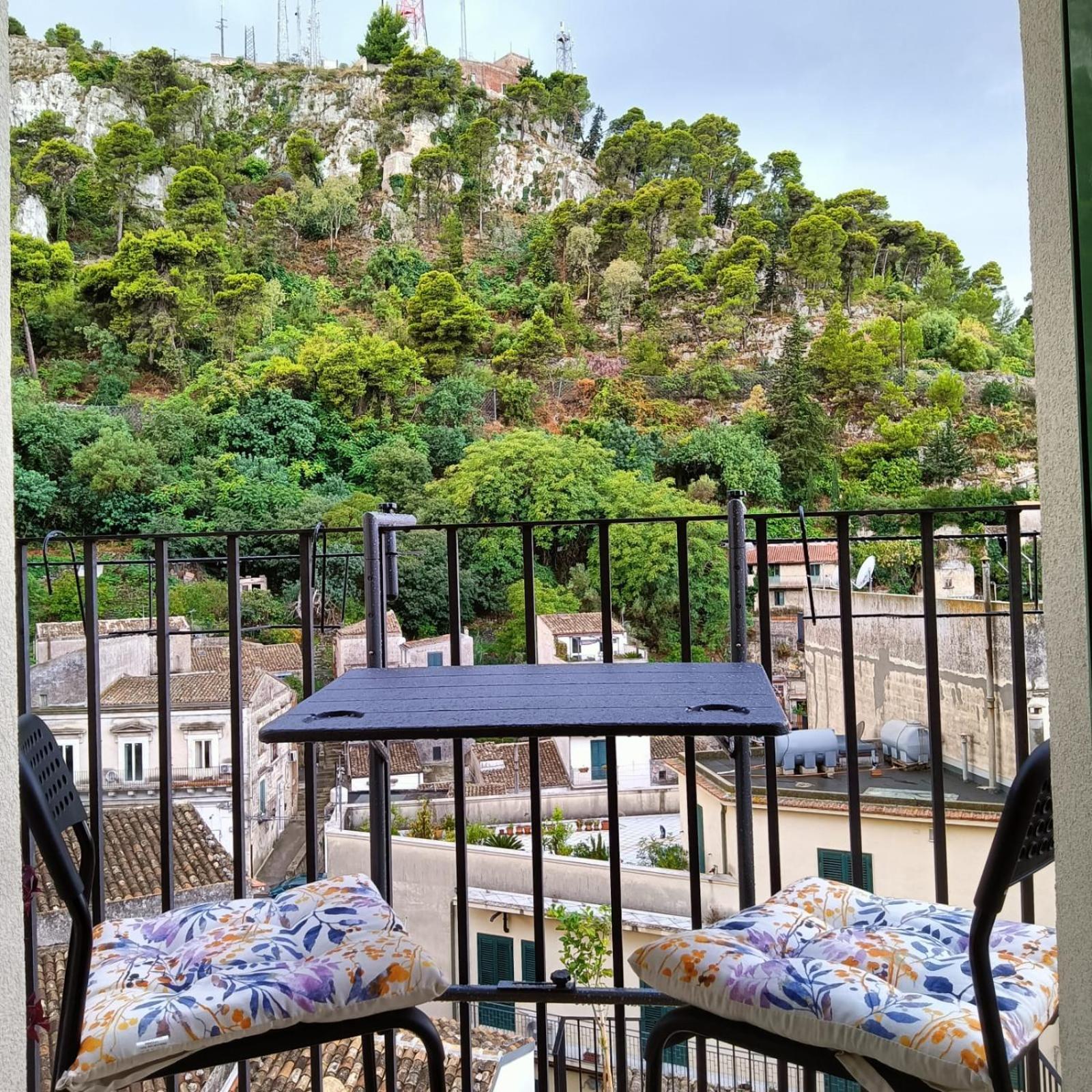 Acciana Rooms Modica Ngoại thất bức ảnh